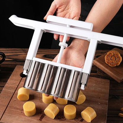 Hand-Pressed Stuffing Machine